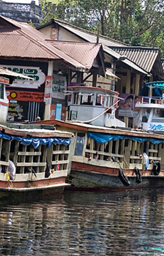 Canal Cruise in Alappuzha
