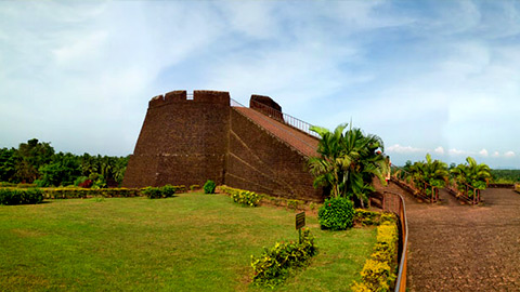 قلعة بيكال في كاساراغود