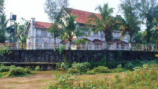 Thakur House, Ernakulam
