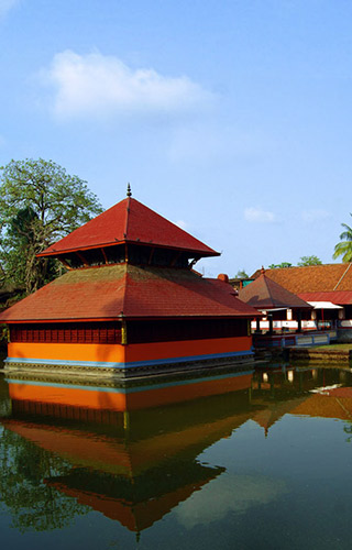 Ananthapura Lake Temple, Kasaragod
