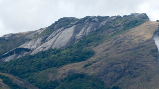 Dhoni Hills & Waterfalls