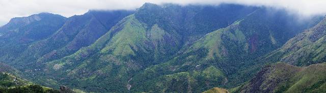 Hills covered by clouds at Munnar
