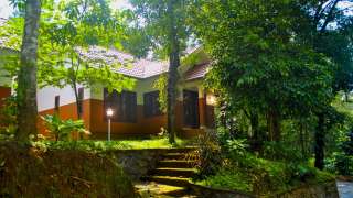 Click here to view the details of VYTHIRI HOLIDAY RESORTS