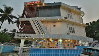 Click here to view the details of Transit Hotel